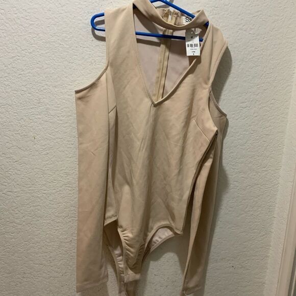 SEEK The Label Bodysuit Long Sleeve Cold Shoulder D Pink NWT Small - Picture 3 of 9